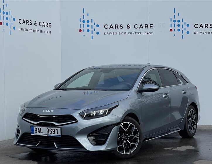 KIA ProCeed Kombi 1,5 l 118 kw