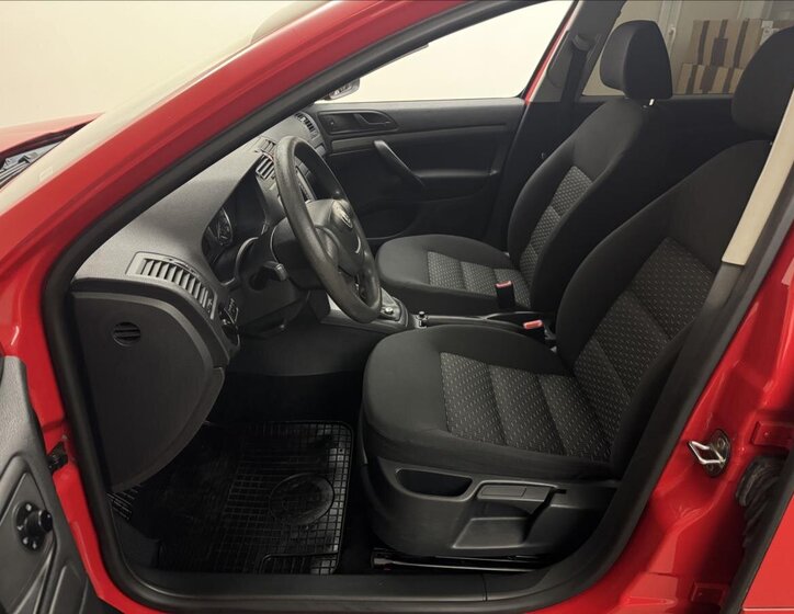 Škoda Octavia Sedan / Limuzína 1,4 l 59 kw