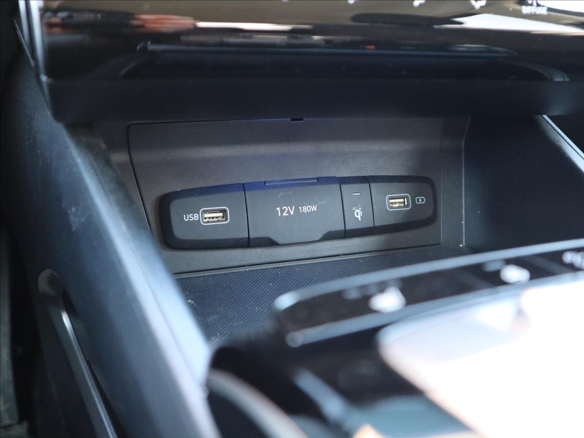 Hyundai Tucson SUV / Terénní 1,6 l 100 kw