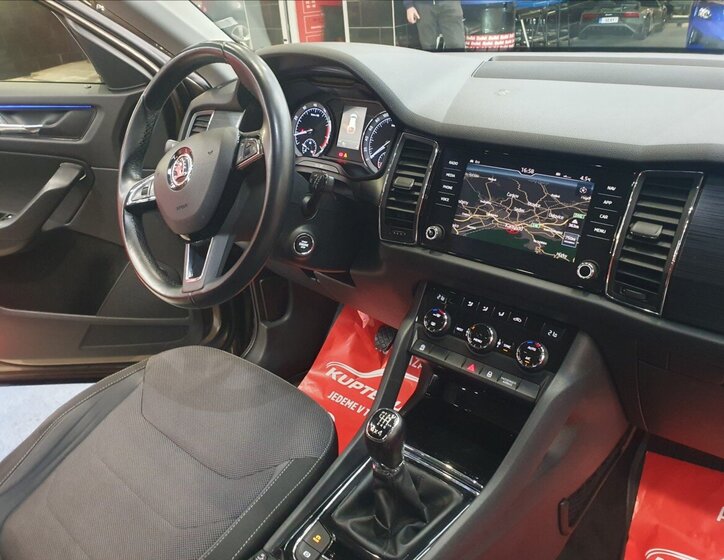 Škoda Kodiaq SUV / Terénní 1,4 l 110 kw