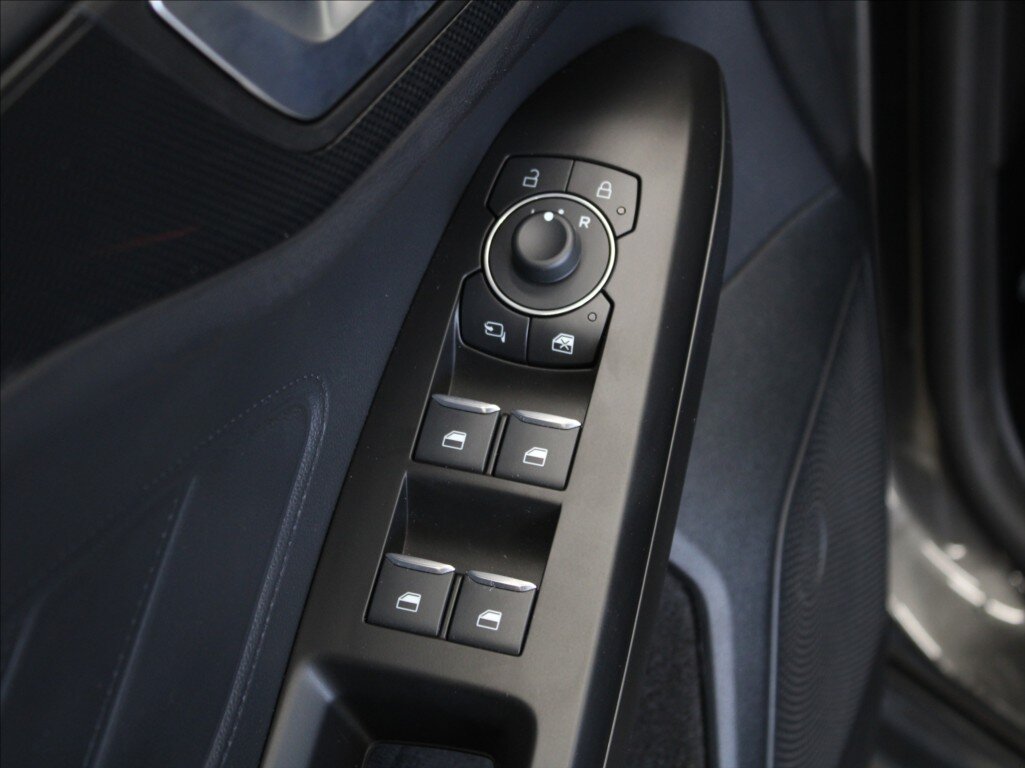 Ford Focus Kombi 999,0 114 kw