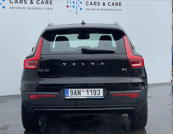 Volvo XC40 SUV 2,0 l 145 kw