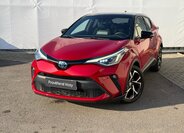 Toyota C-HR SUV 1,8 l 72 kw