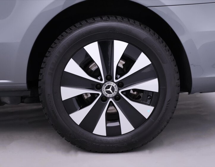 Mercedes-Benz Třídy V Kombi 2,0 l 140 kw