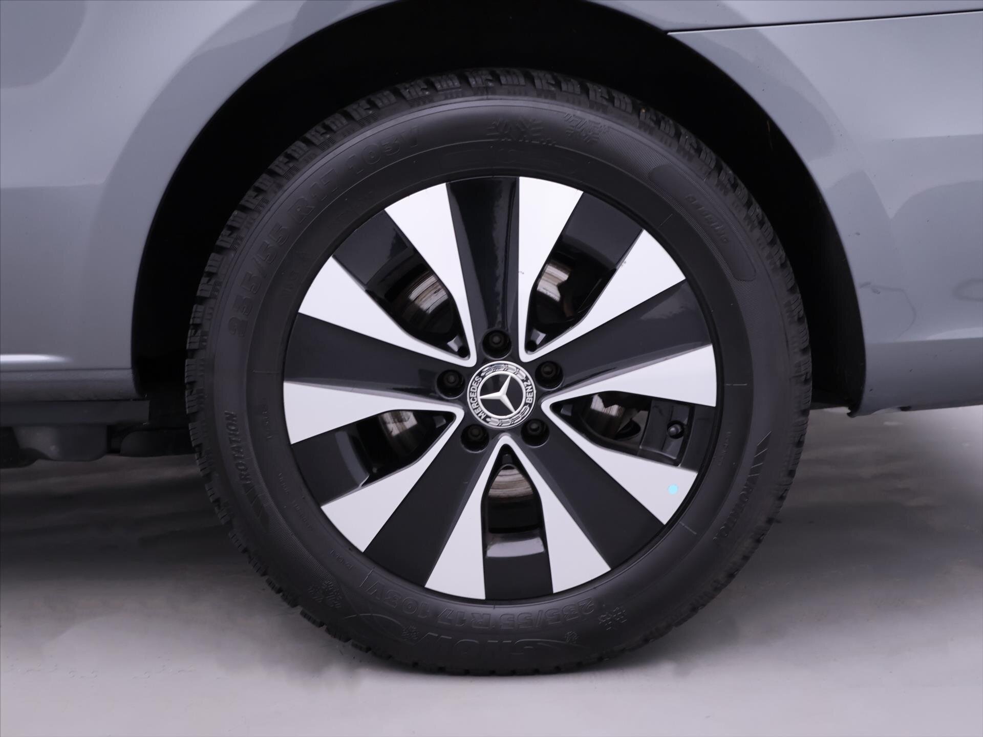 Mercedes-Benz Třídy V Kombi 2,0 l 140 kw