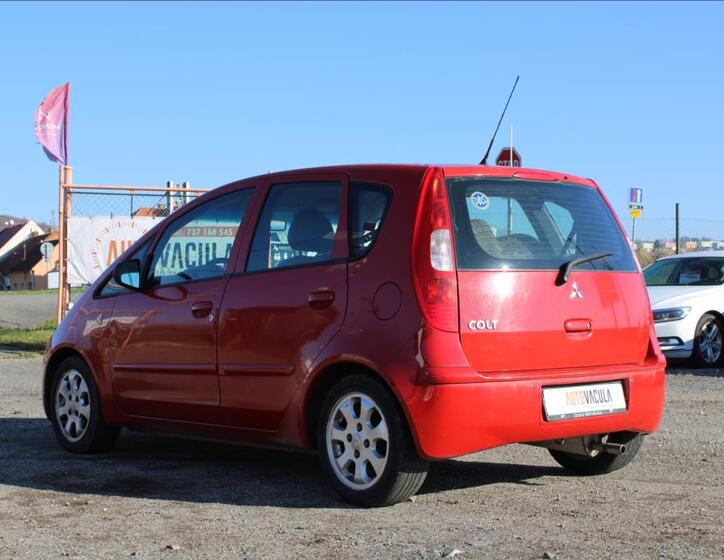 Mitsubishi Colt 7