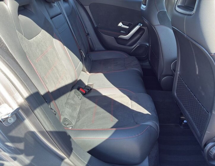 Mercedes-Benz Třídy A Hatchback 2,0 l 110 kw