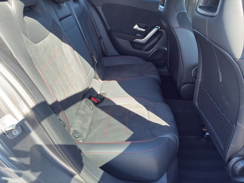 Mercedes-Benz Třídy A Hatchback 2,0 l 110 kw