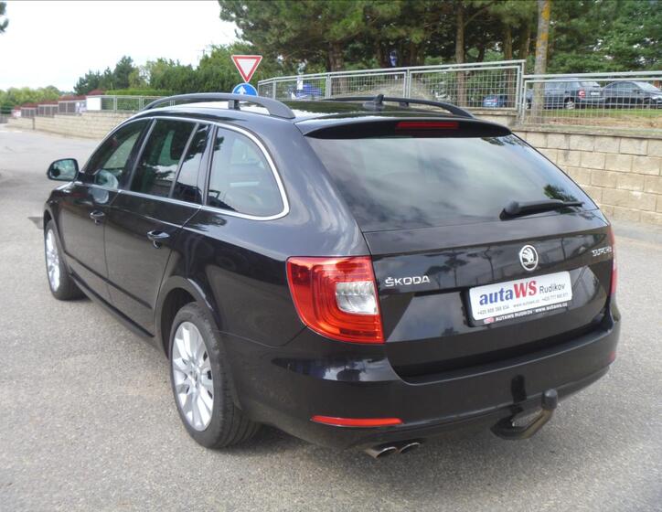 Škoda Superb 4