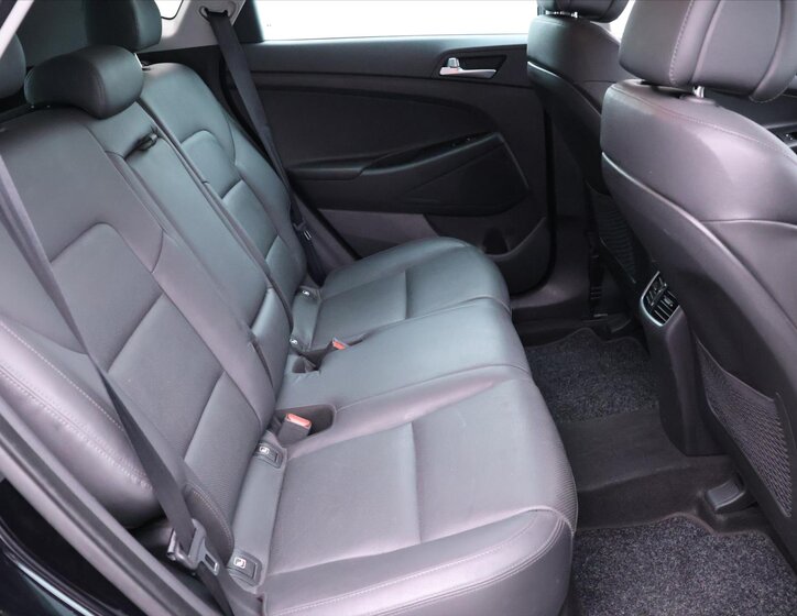 Hyundai Tucson SUV 1,7 l 85 kw