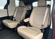 Toyota Sienna MPV 2,5 l 180 kw