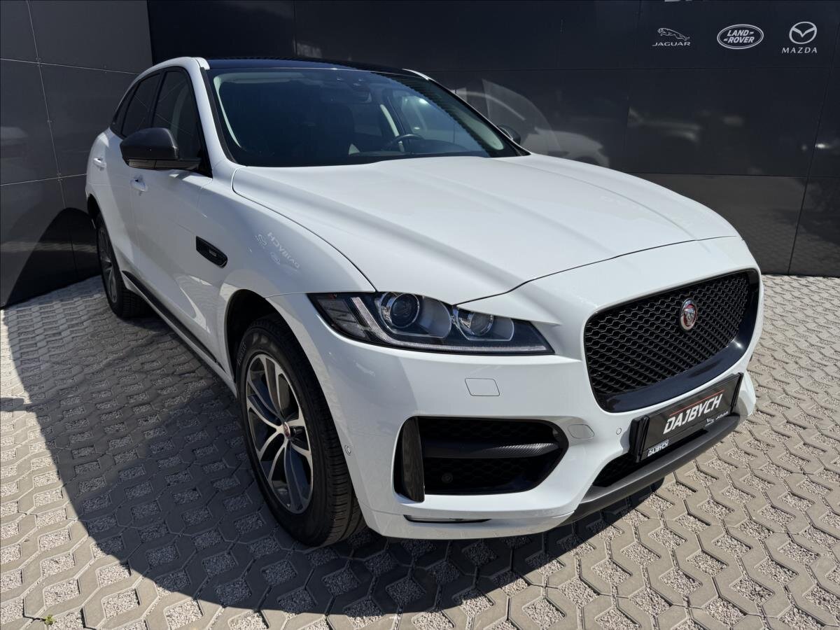 Jaguar F-Pace SUV / Terénní 2,0 l 132 kw