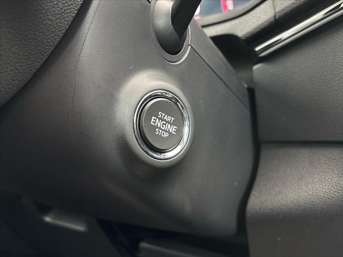 Škoda Karoq SUV / Terénní 1,5 l 110 kw