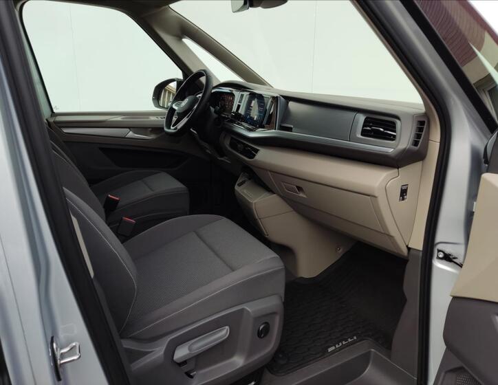 Volkswagen Multivan MPV 2,0 l 110 kw