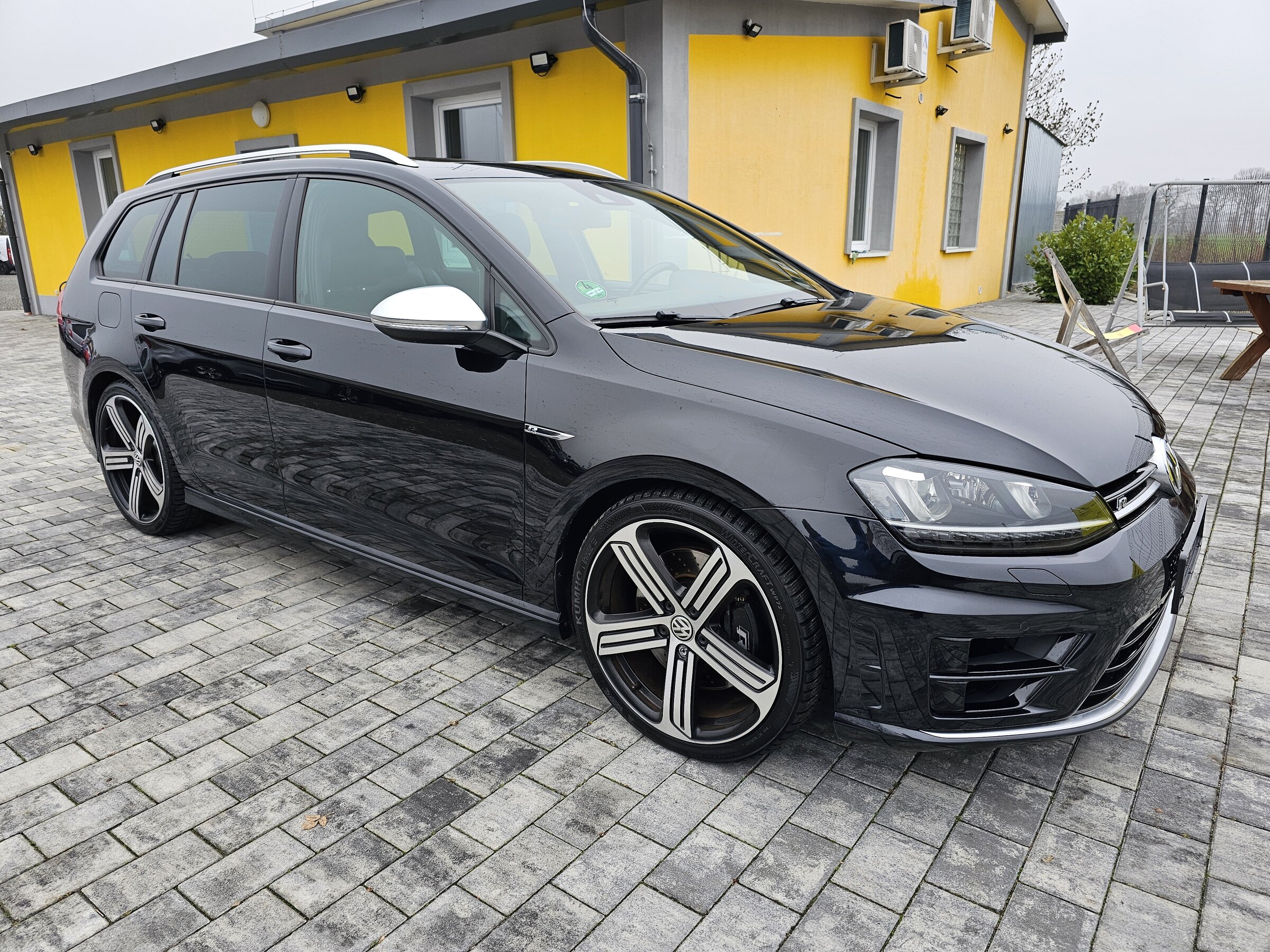 Volkswagen Golf Sportsvan Kombi 2,0 l 221 kw