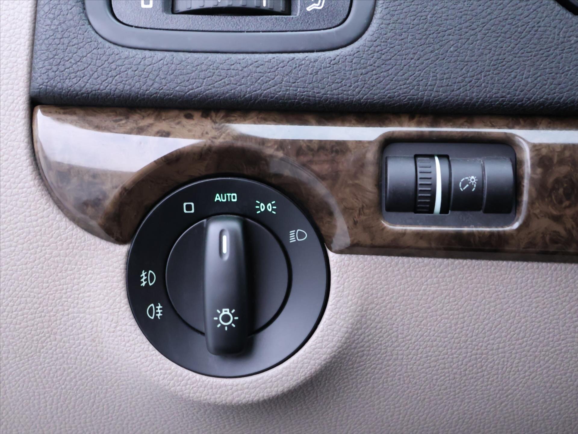 Škoda Yeti SUV / Terénní 1,2 l 77 kw