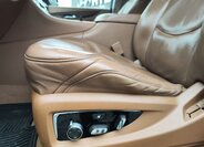 Cadillac Escalade 37