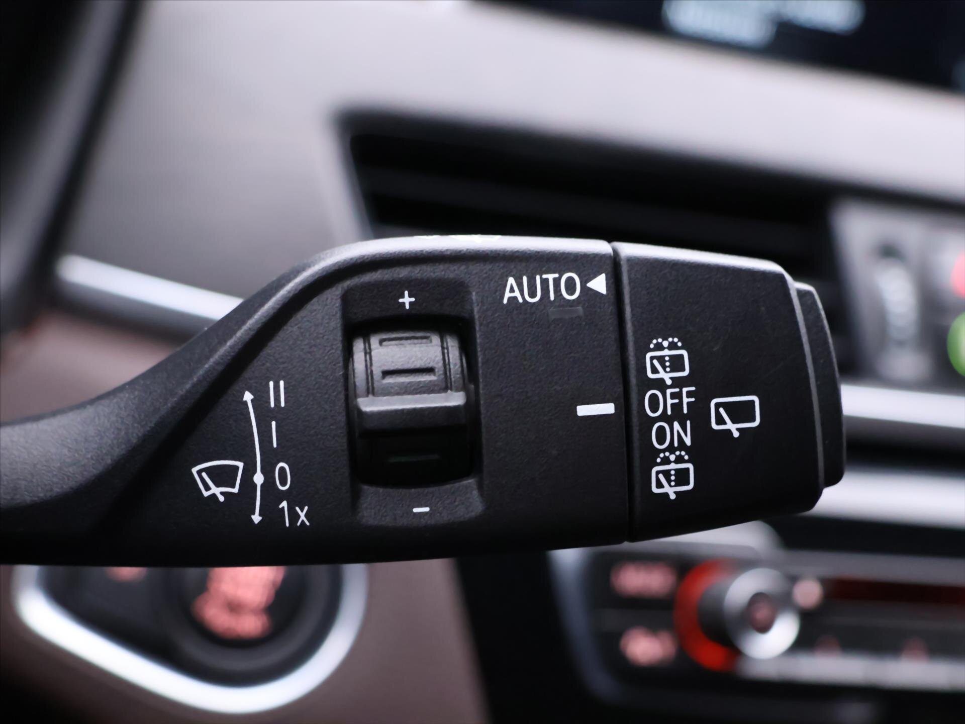 BMW X1 SUV / Terénní 2,0 l 140 kw