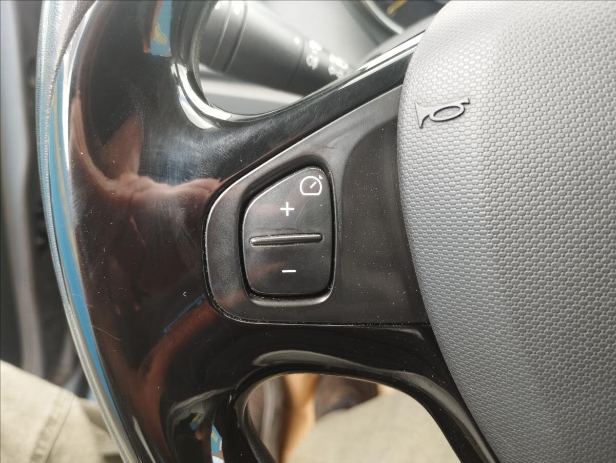 Renault Captur Hatchback 1,5 l 66 kw