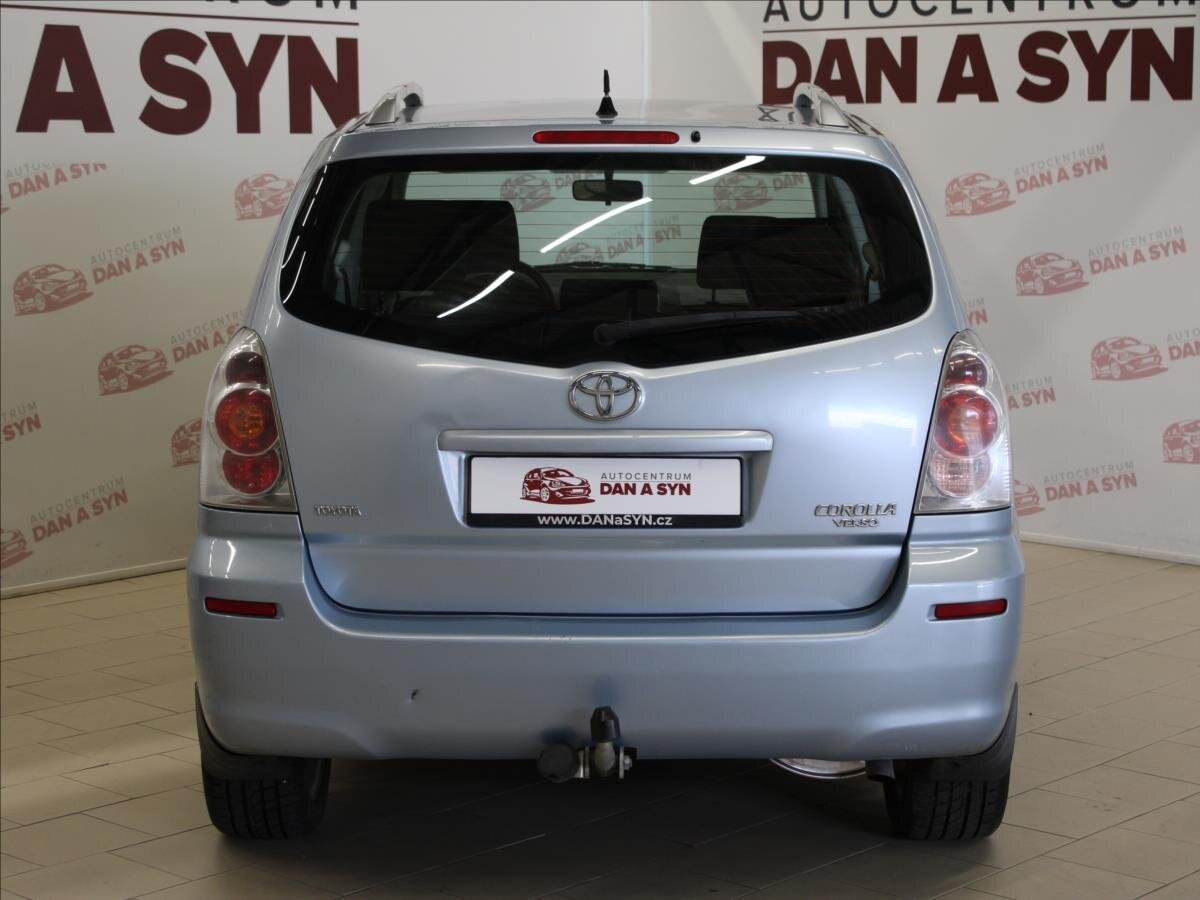 Toyota Corolla Verso Kombi 1,8 l 95 kw