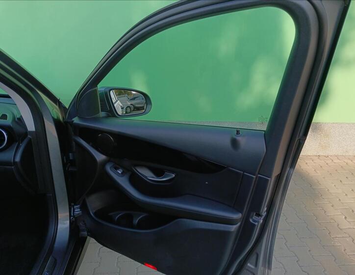 Mercedes-Benz GLC 34