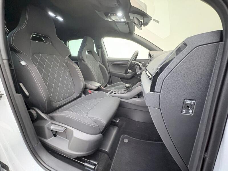 Škoda Karoq SUV 1,5 l 110 kw