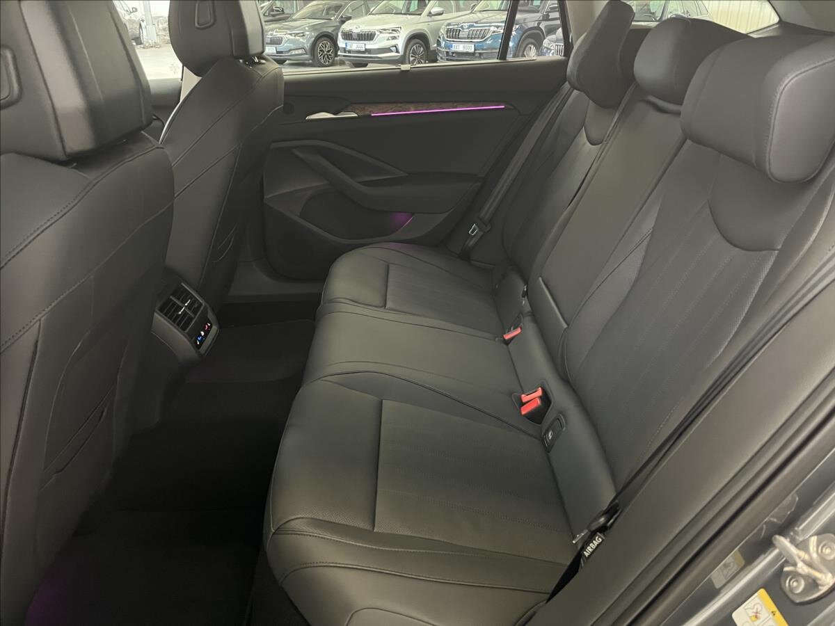 Škoda Superb Kombi 2,0 l 195 kw