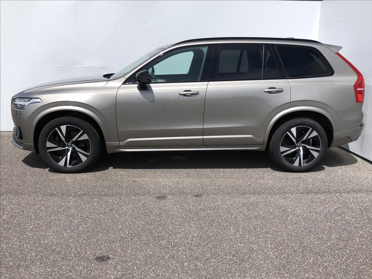 Volvo XC90 SUV / Terénní 2,0 l 173 kw