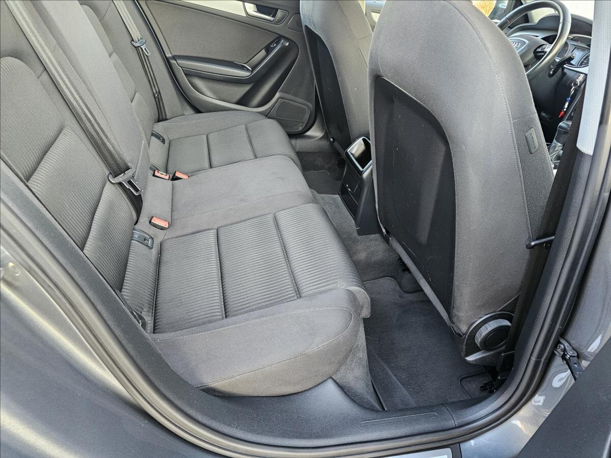 Audi A4 Kombi 2,0 l 110 kw