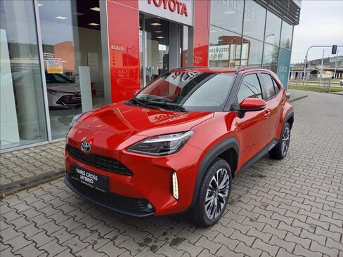Toyota Yaris Cross SUV 1,5 l 96 kw