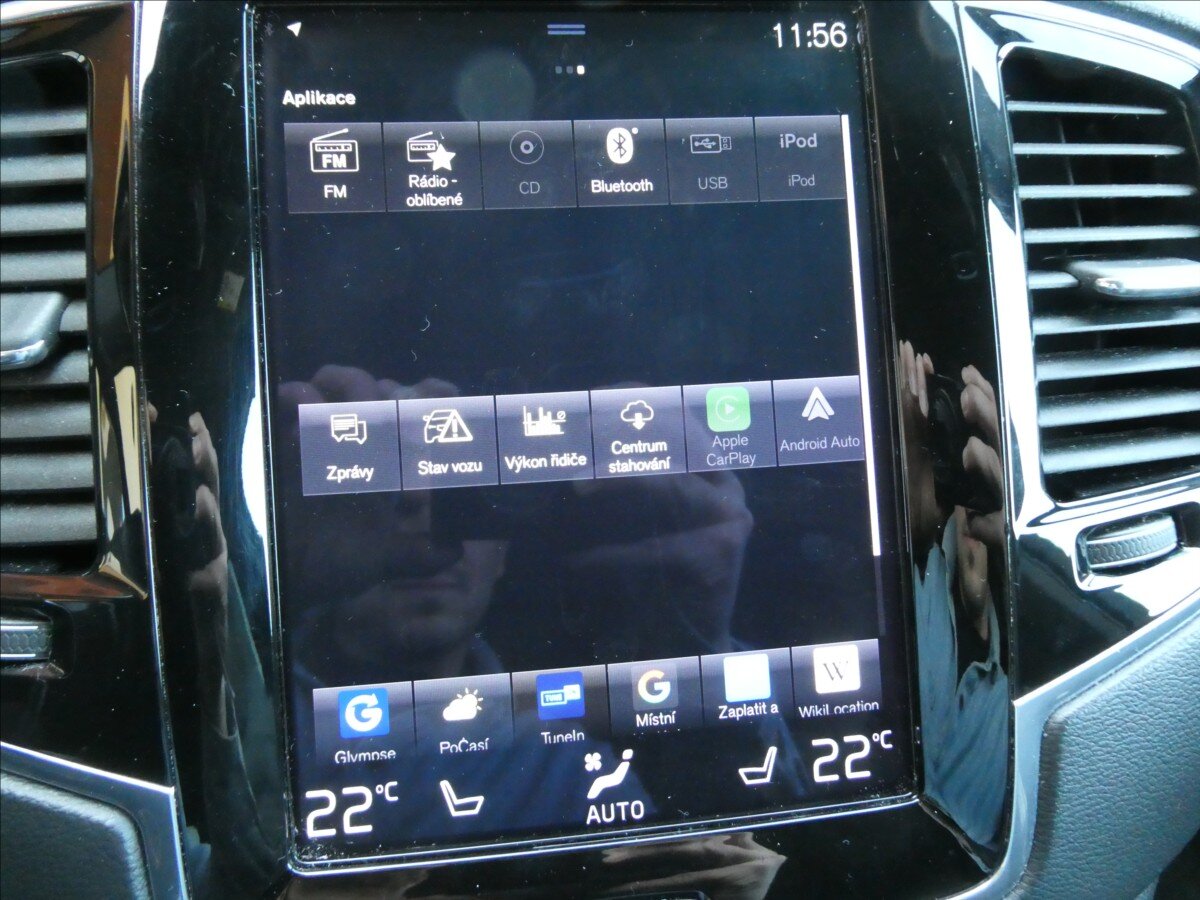 Volvo XC90 SUV / Terénní 2,0 l 228 kw