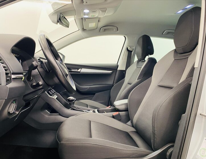 Škoda Karoq SUV / Terénní 1,5 l 110 kw