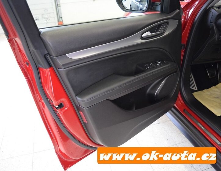 Alfa Romeo Stelvio SUV 2,1 l 140 kw