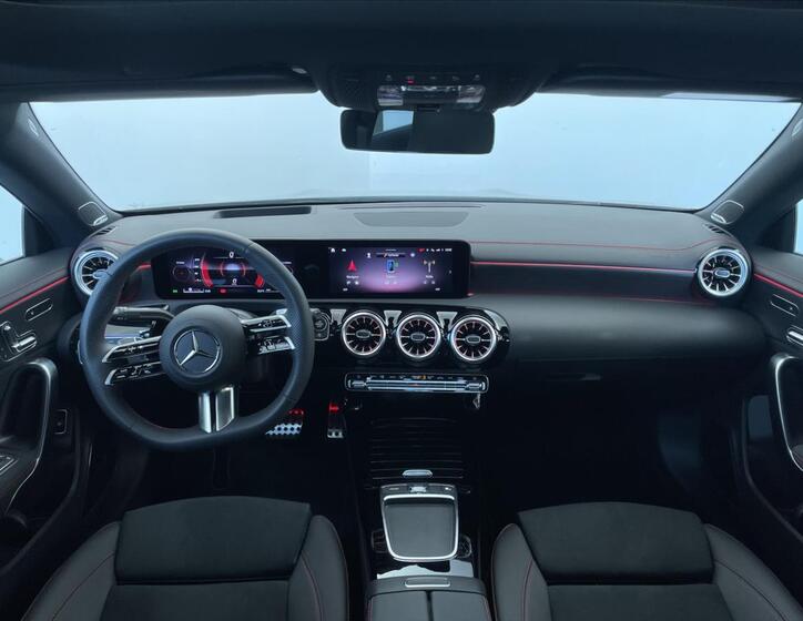 Mercedes-Benz CLA 13