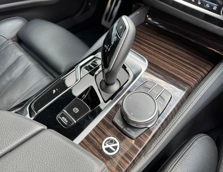 BMW Řada 5 Sedan / Limuzína 3,0 l 210 kw