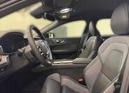 Volvo V60 7