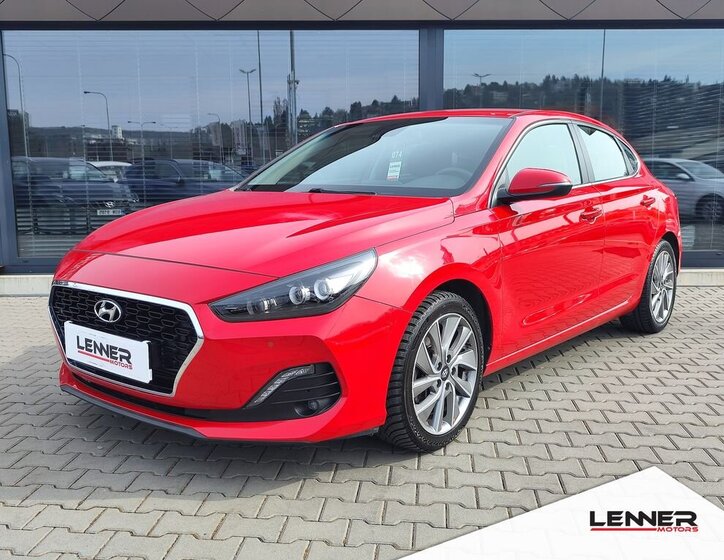 Hyundai i30 Liftback 1,4 l 103 kw
