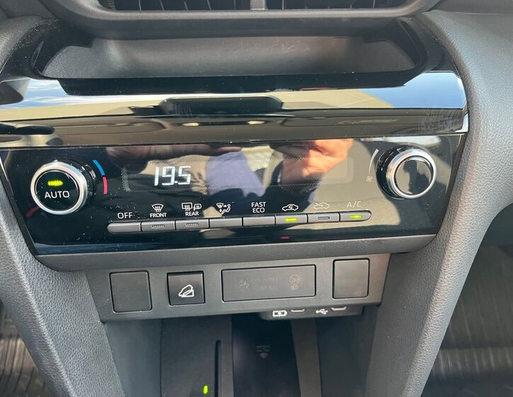 Toyota Yaris Cross SUV / Terénní 1,5 l 68 kw