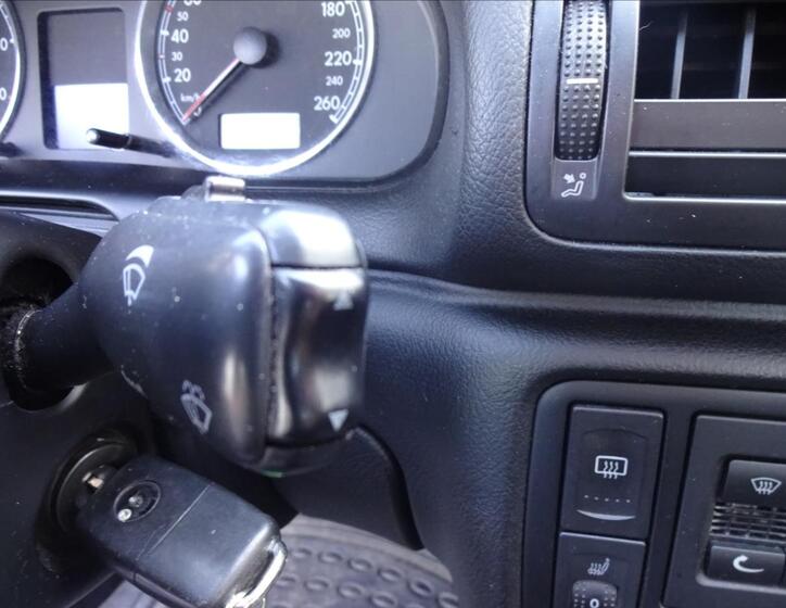 Volkswagen Passat 36