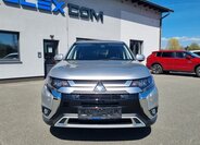 Mitsubishi Outlander SUV / Terénní 2,0 l 110 kw