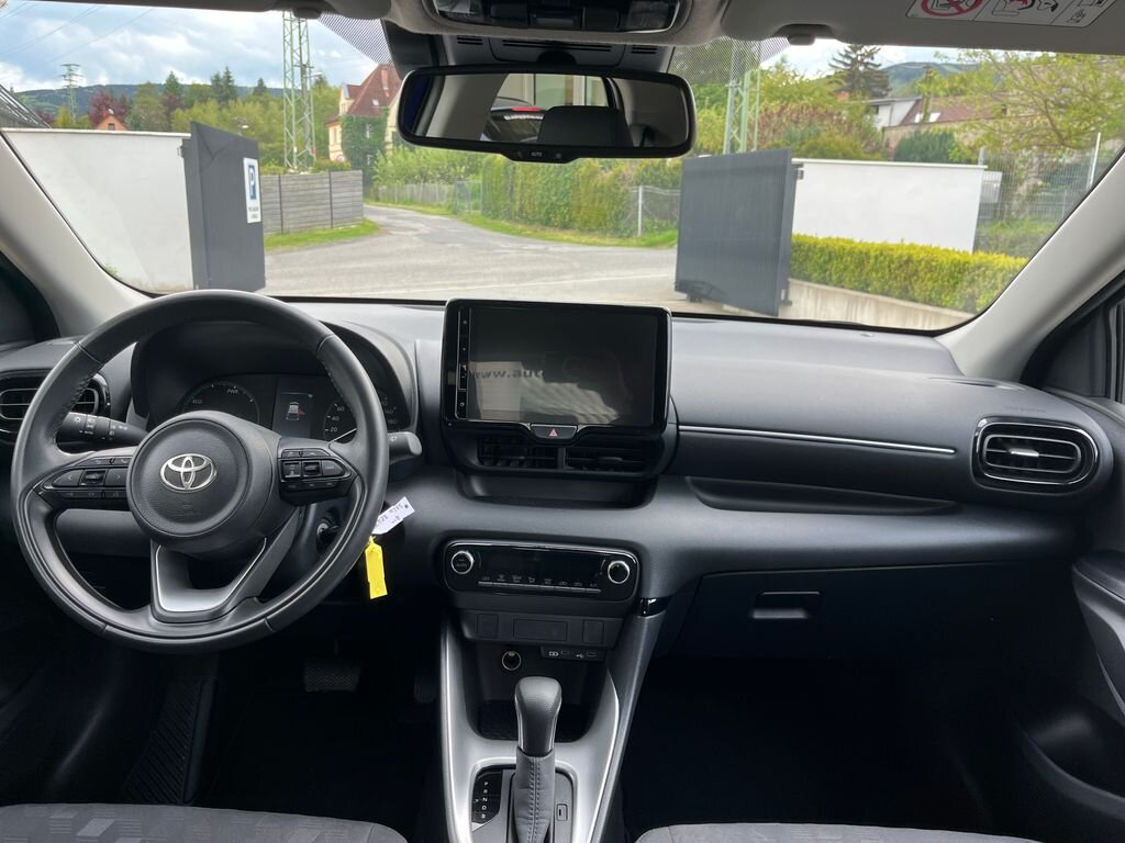Toyota Yaris Hatchback 1,5 l 68 kw