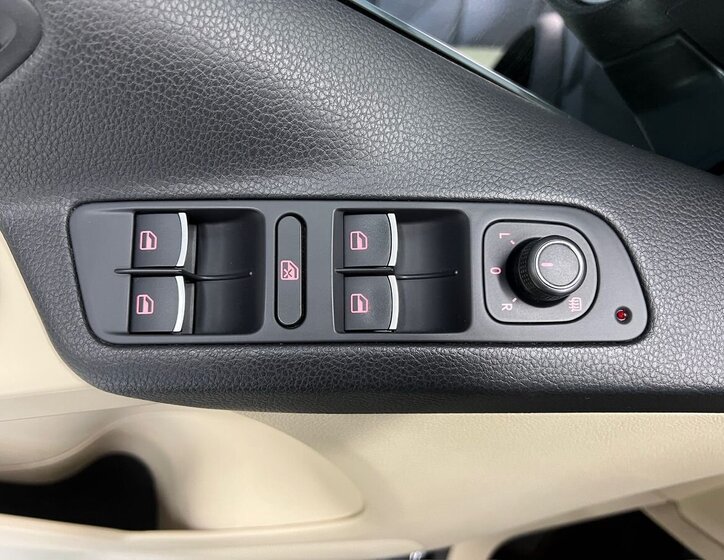 Volkswagen Tiguan SUV / Terénní 2,0 l 147 kw