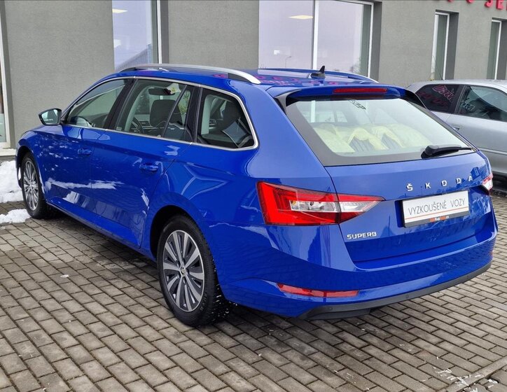Škoda Superb Kombi 1,5 l 110 kw