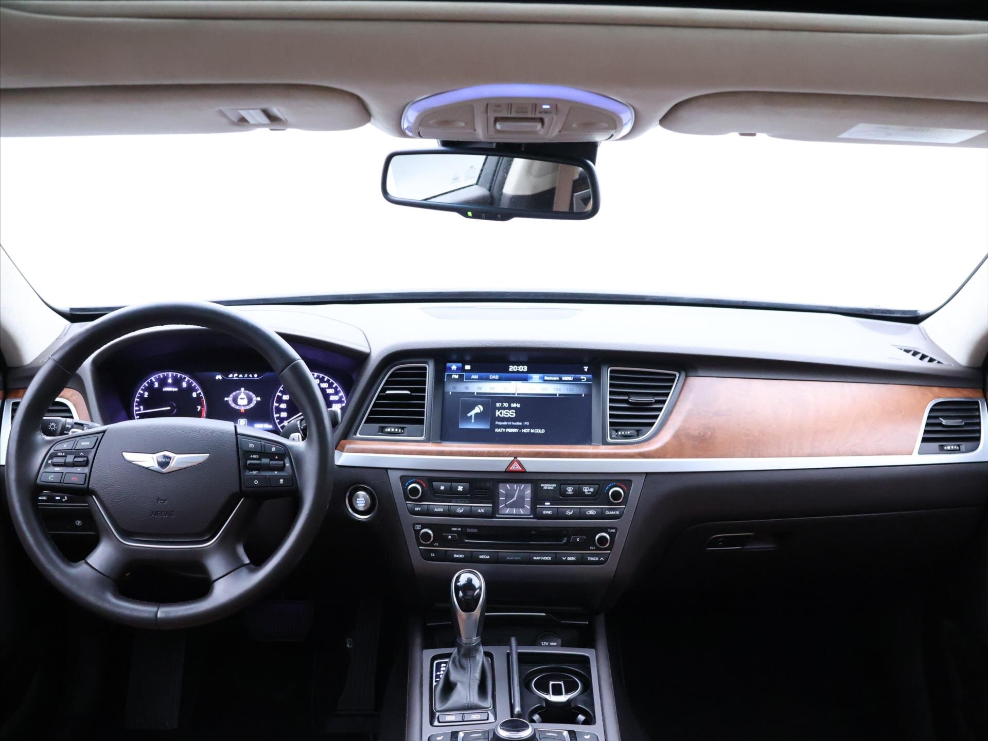 Hyundai Genesis Sedan / Limuzína 3,8 l 232 kw