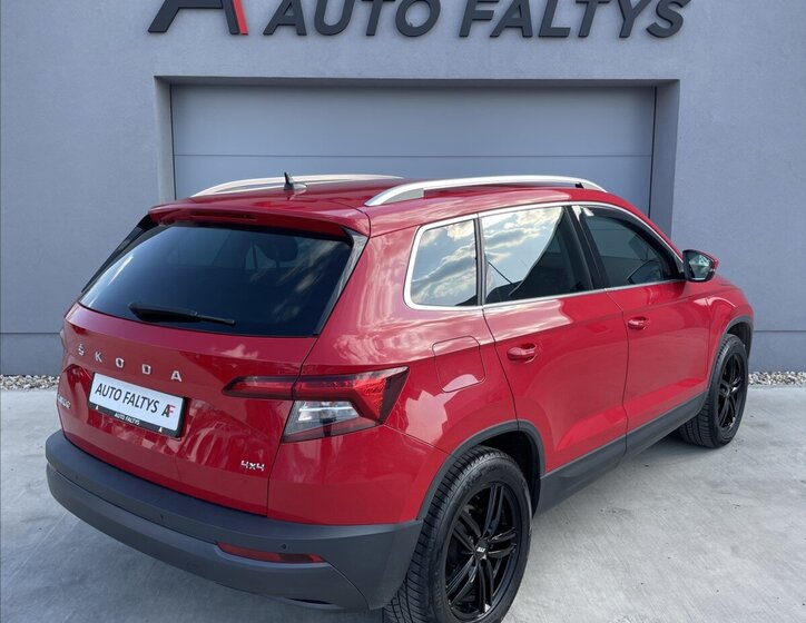 Škoda Karoq SUV / Terénní 2,0 l 110 kw