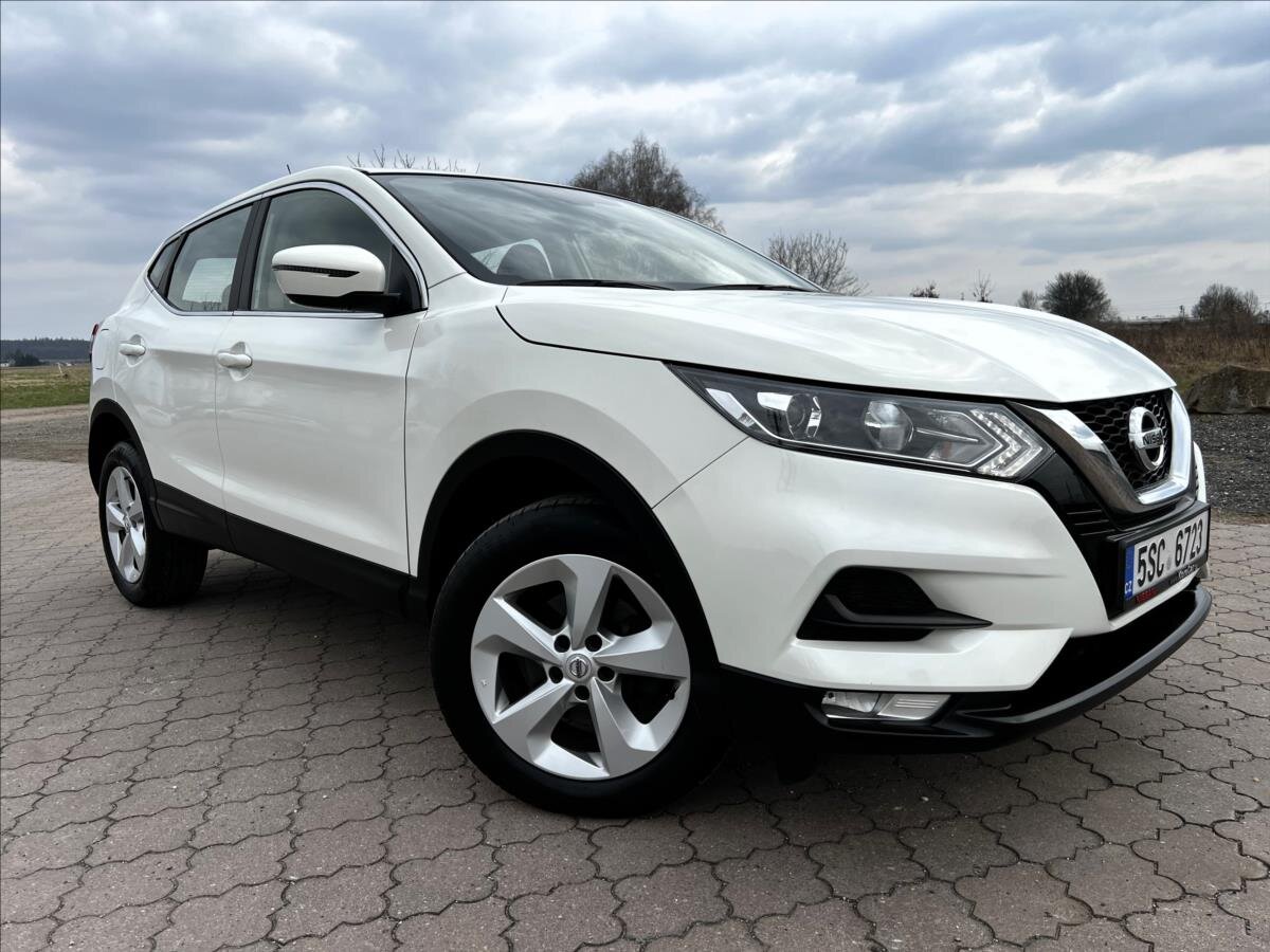 Nissan Qashqai SUV / Terénní 1,3 l 103 kw