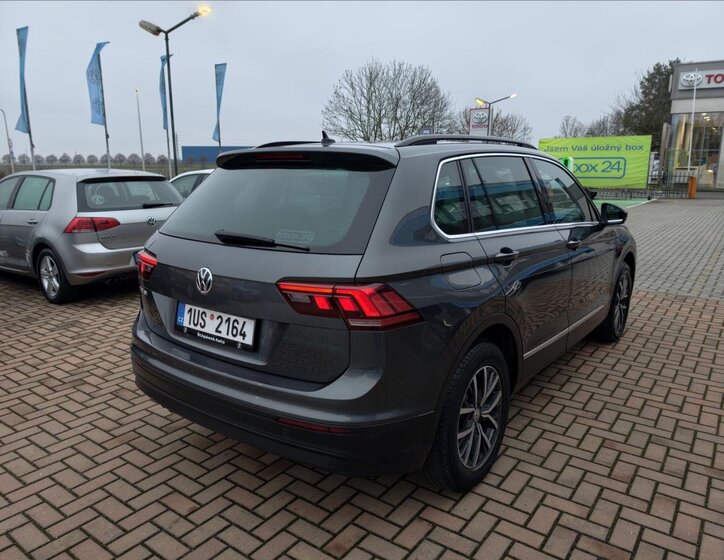Volkswagen Tiguan SUV 1,5 l 96 kw