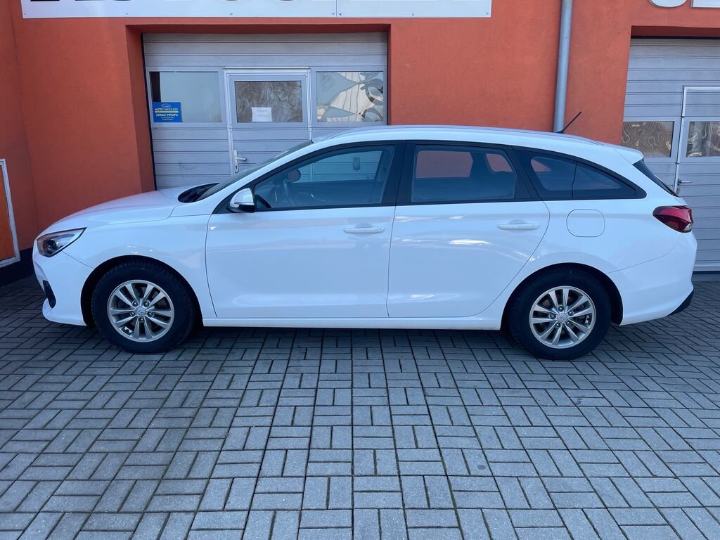 Hyundai i30 Kombi 1,6 l 85 kw