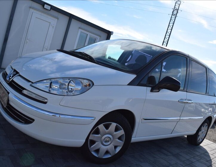 Peugeot 807 MPV 2,0 l 100 kw