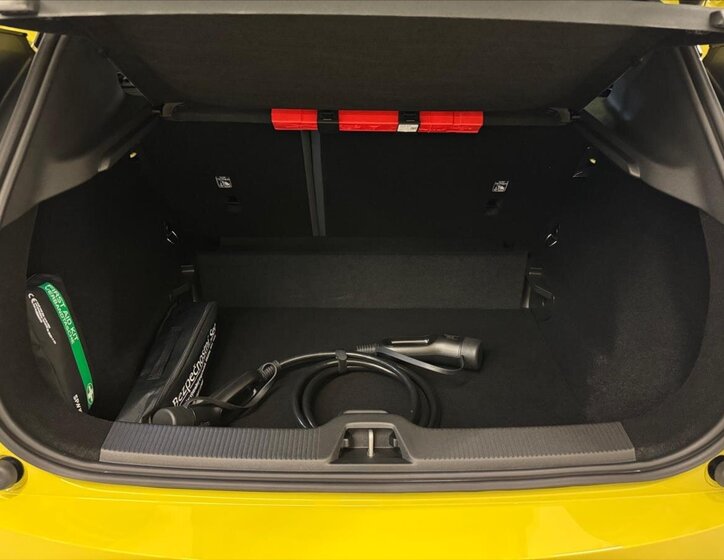 Volvo EX30 SUV 0,0 200 kw